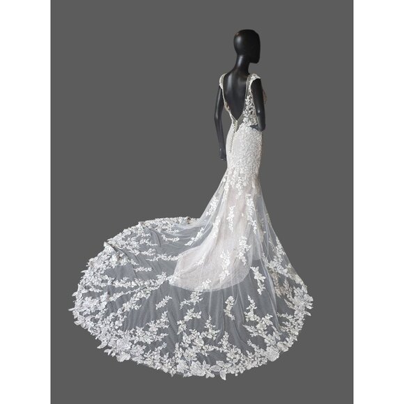 NWOT Ivory/Cappuccino Illusion Bodice Fit/Flare Wedding Gown  - Mori Lee - Picture 11 of 16